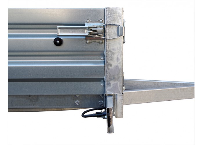 i70050093b38577629f9a30eba895791a2a2a3f